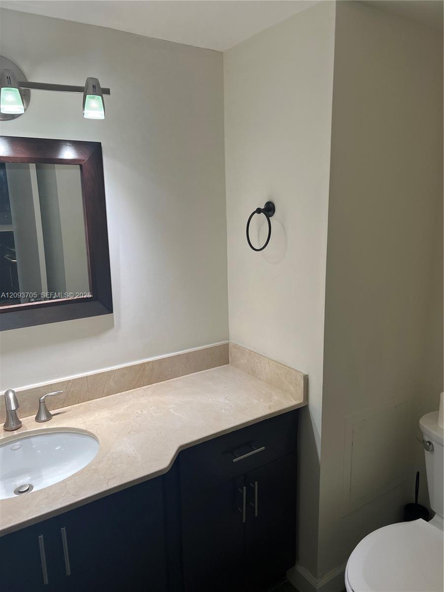18021 Biscayne Boulevard