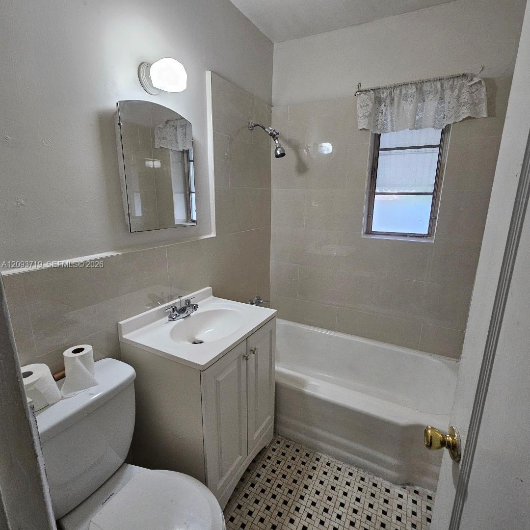 1051 SW 72nd Court