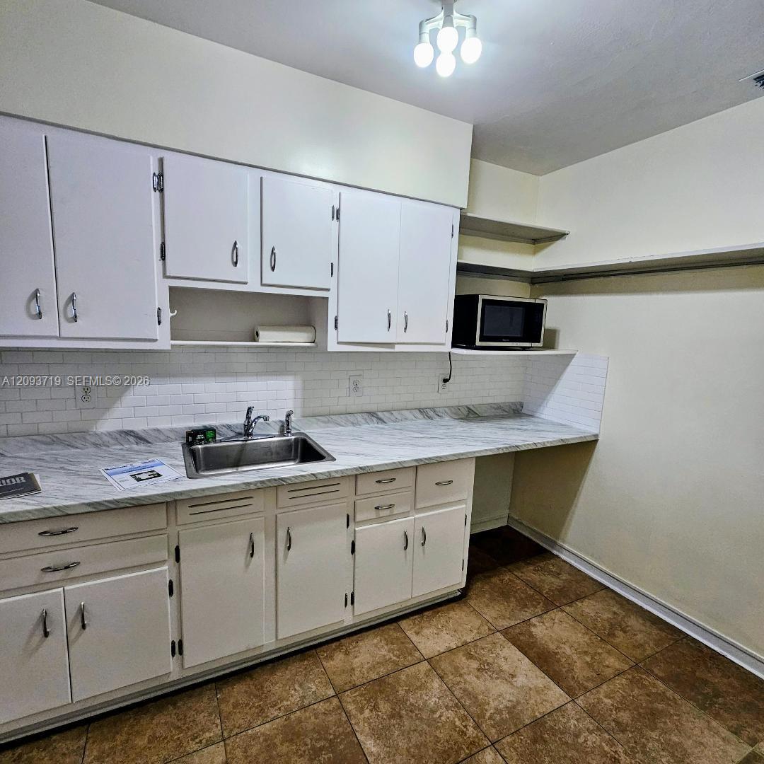 1051 SW 72nd Court