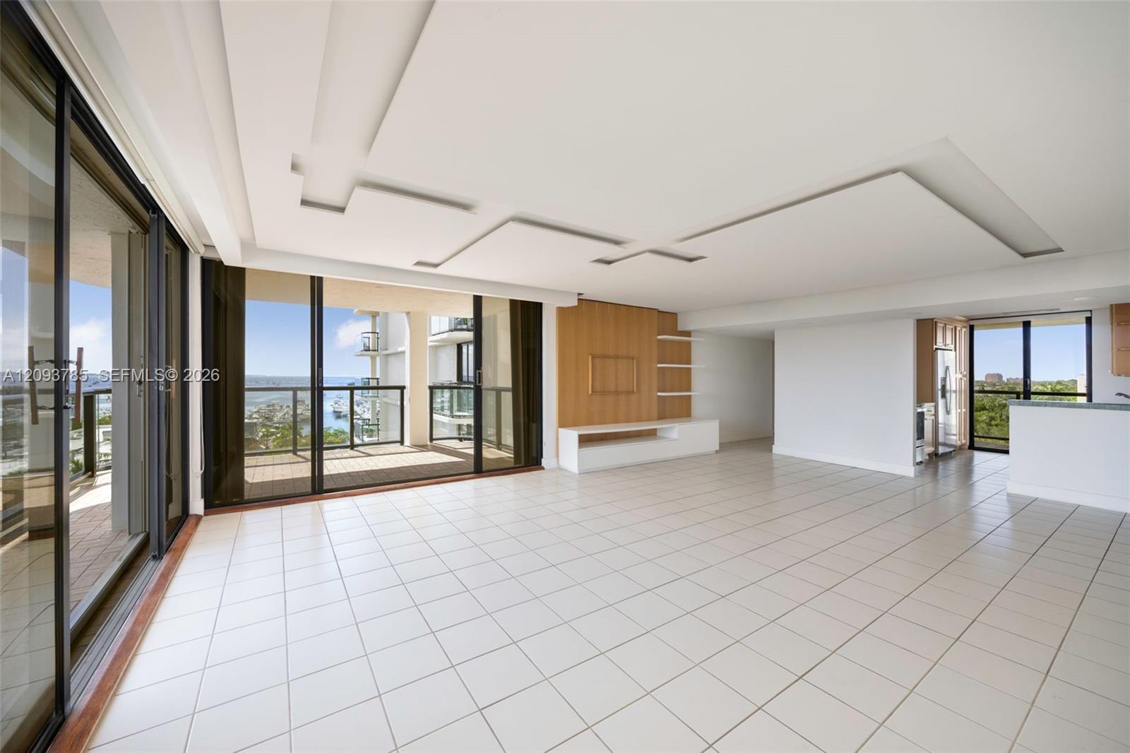 2575 S Bayshore Drive