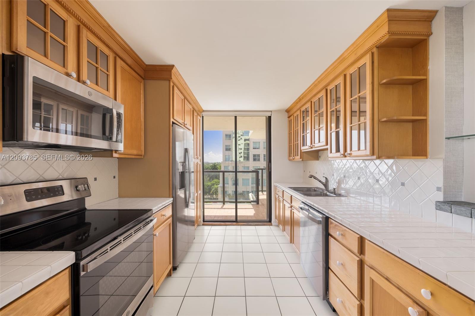 2575 S Bayshore Drive