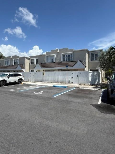 4590 SW 68th Ct Circle