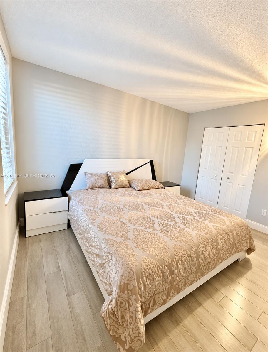 1885 W 56th Street