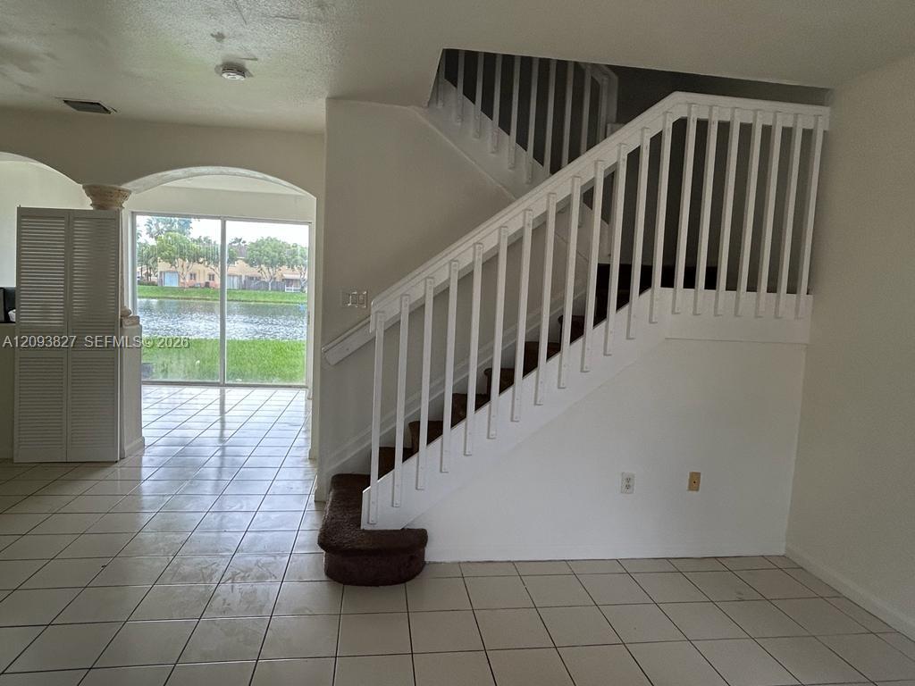 2851 SE 15th Road