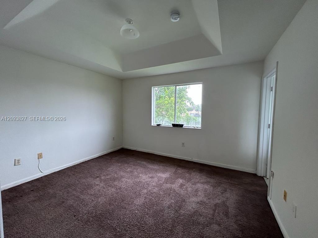 2851 SE 15th Road
