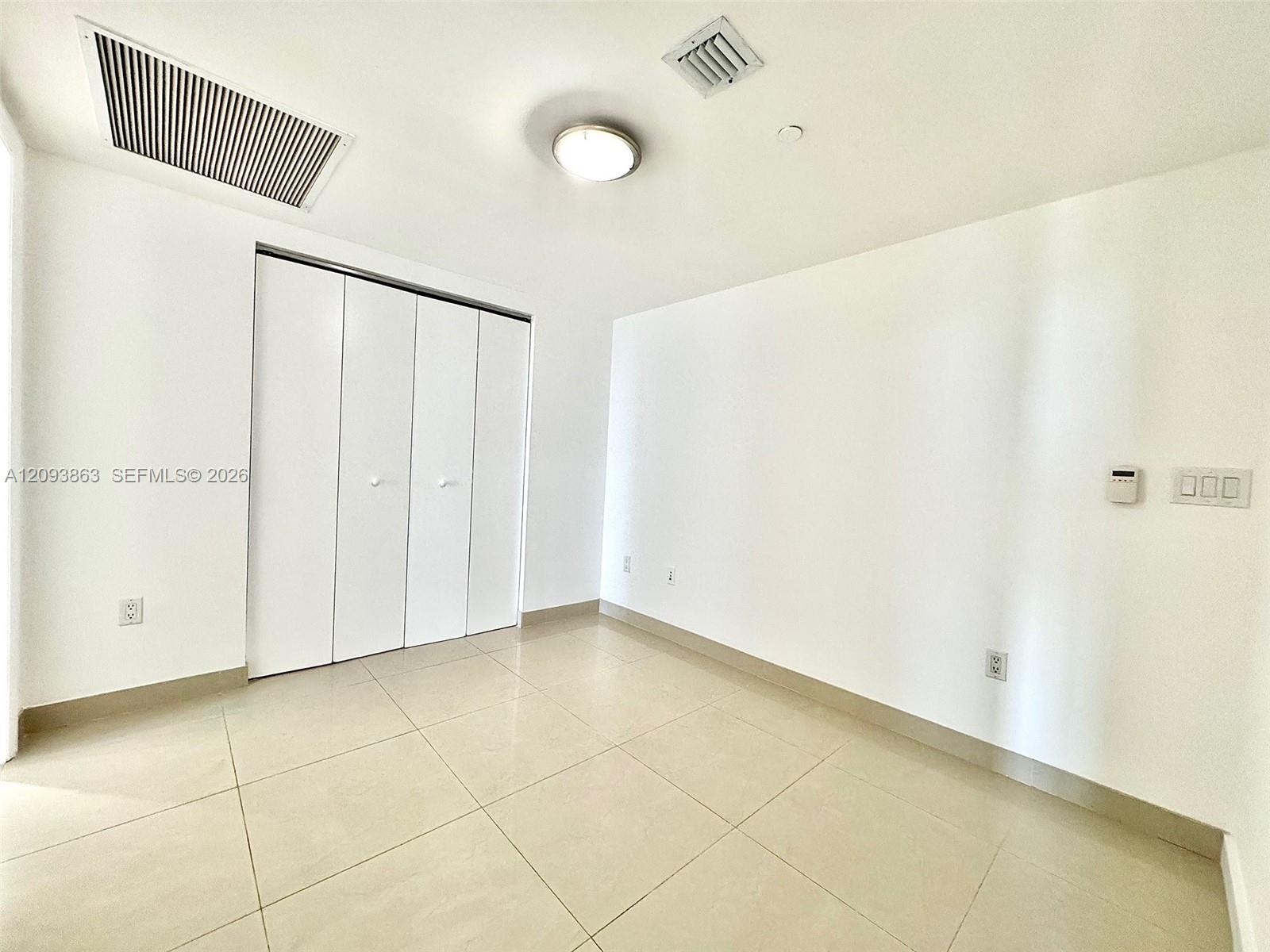 485 Brickell Avenue gallery image #5
