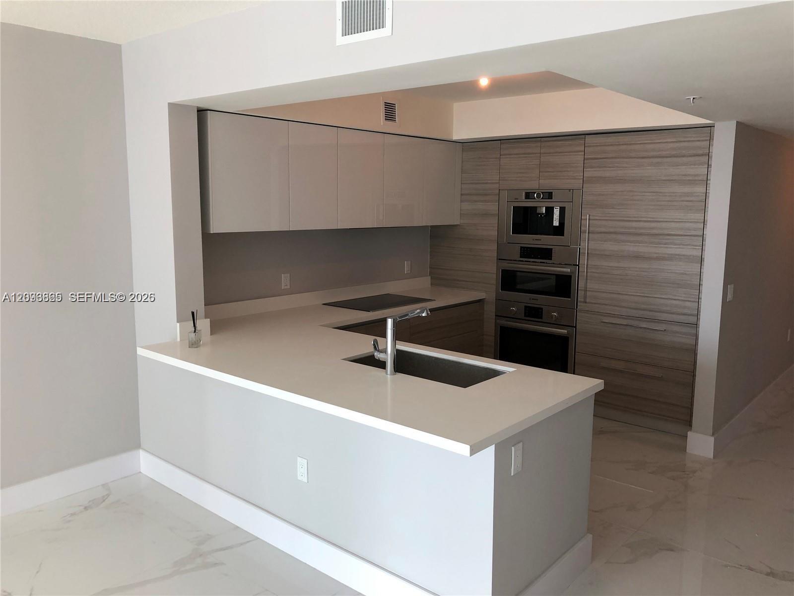 300 Sunny Isles Boulevard