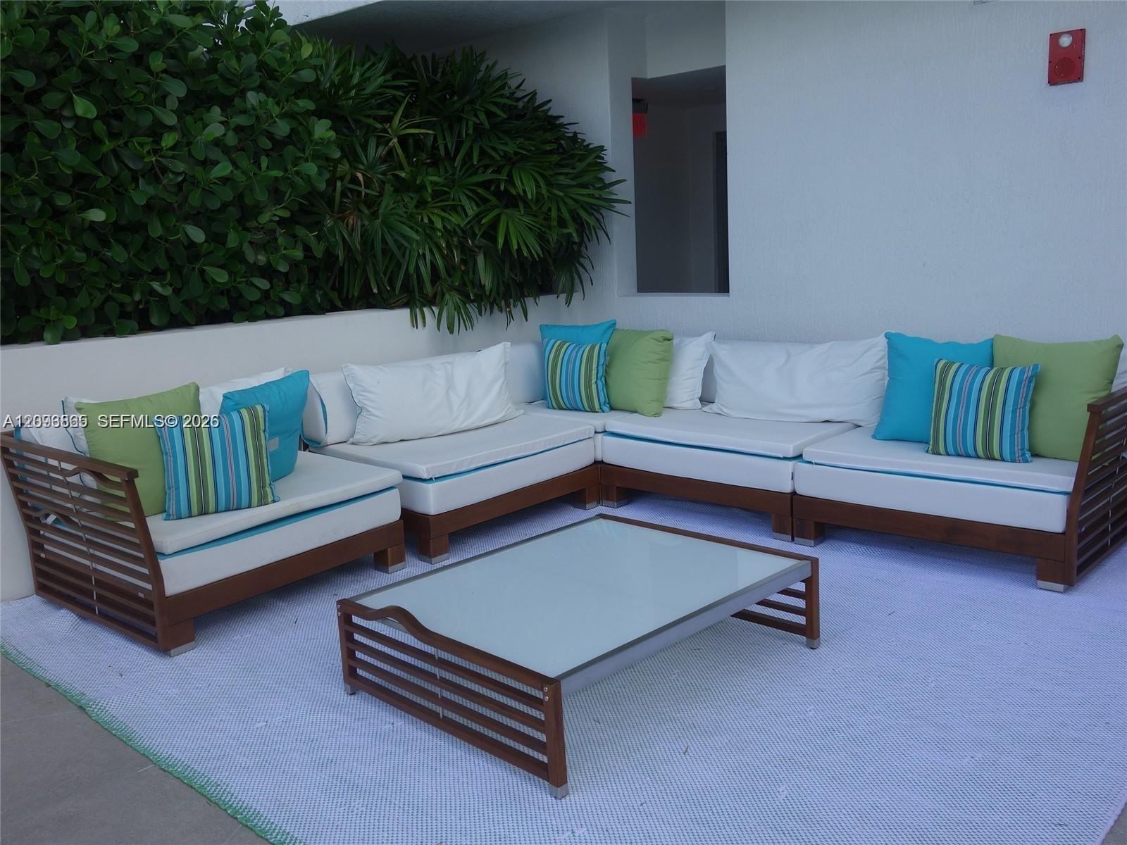 300 Sunny Isles Boulevard