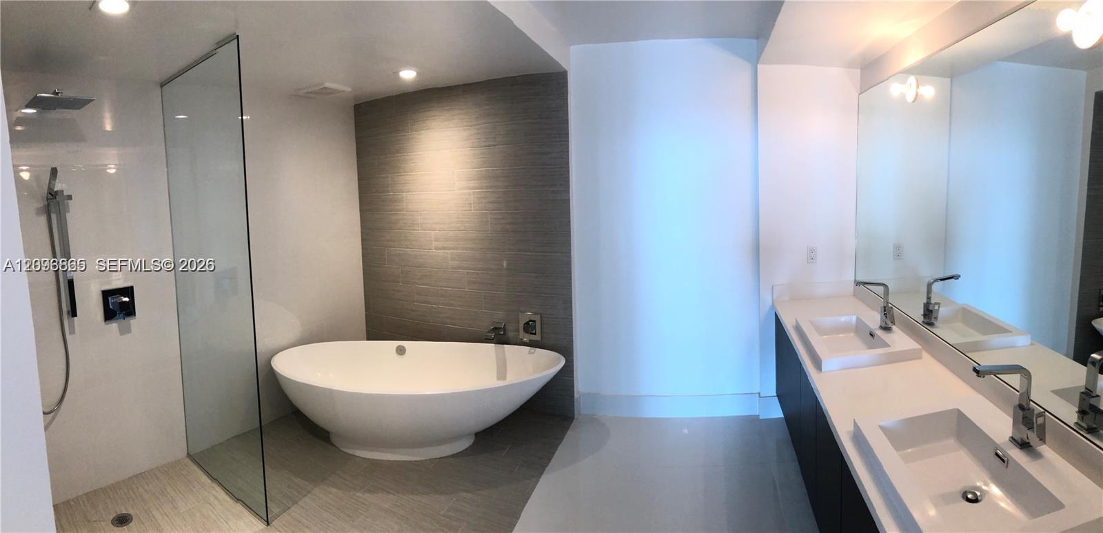 300 Sunny Isles Boulevard