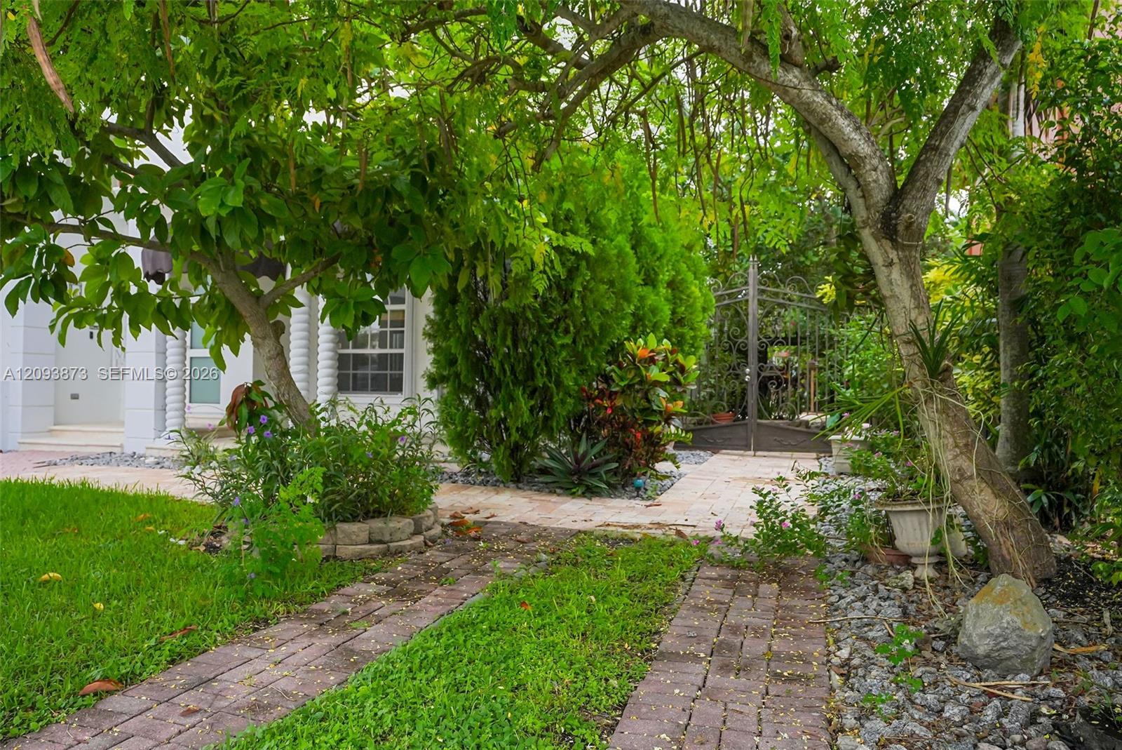 6051 SW 164th Court
