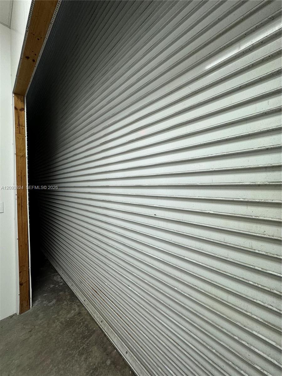 7142 NE 2nd Avenue