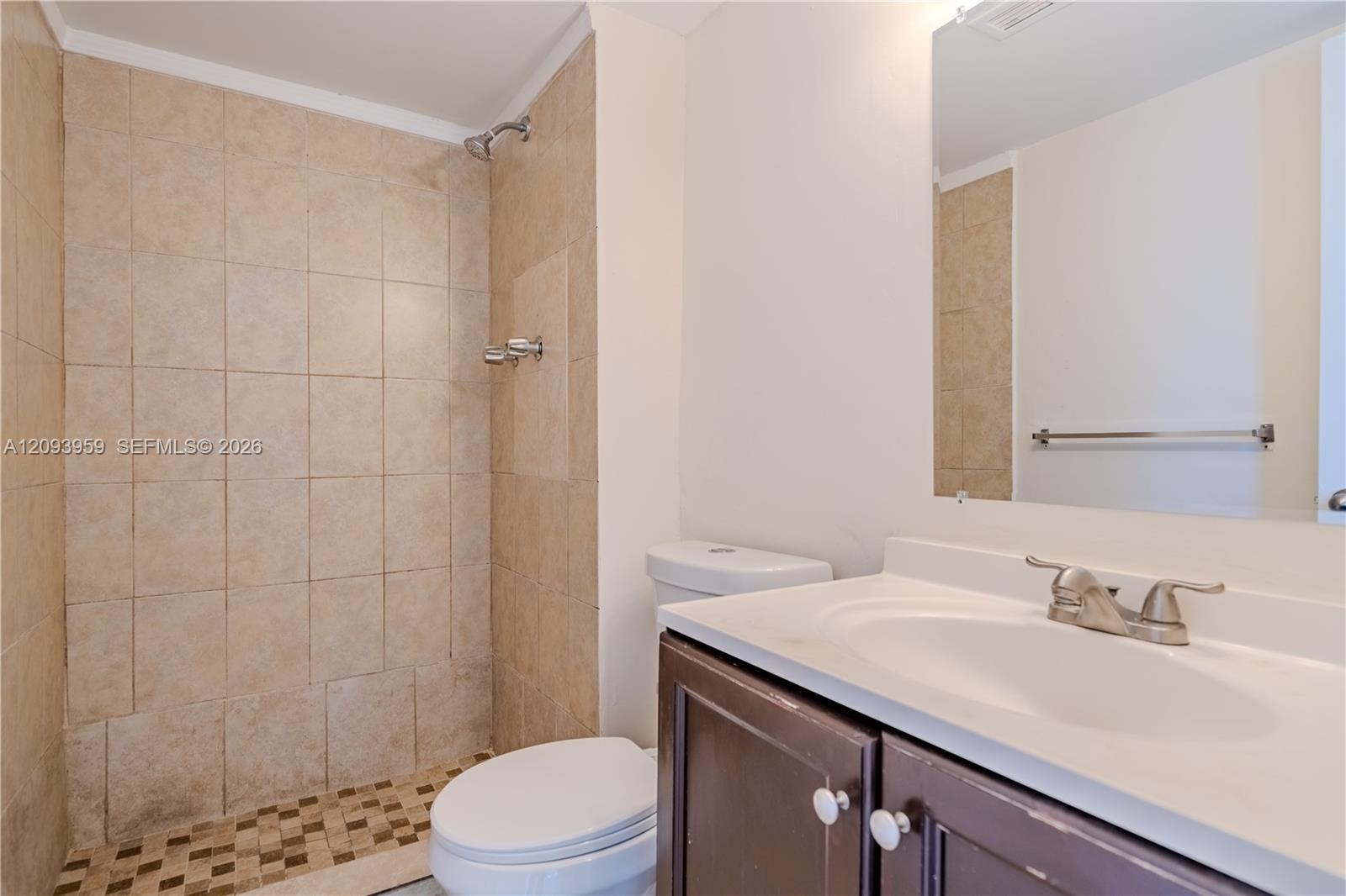 482 NW 165th St Road