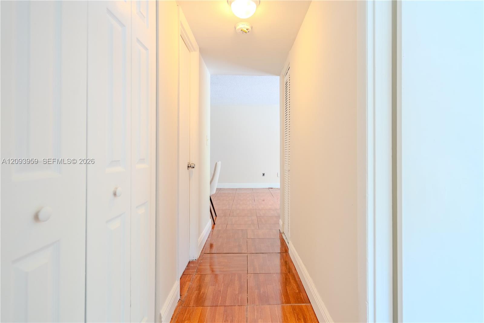 482 NW 165th St Road
