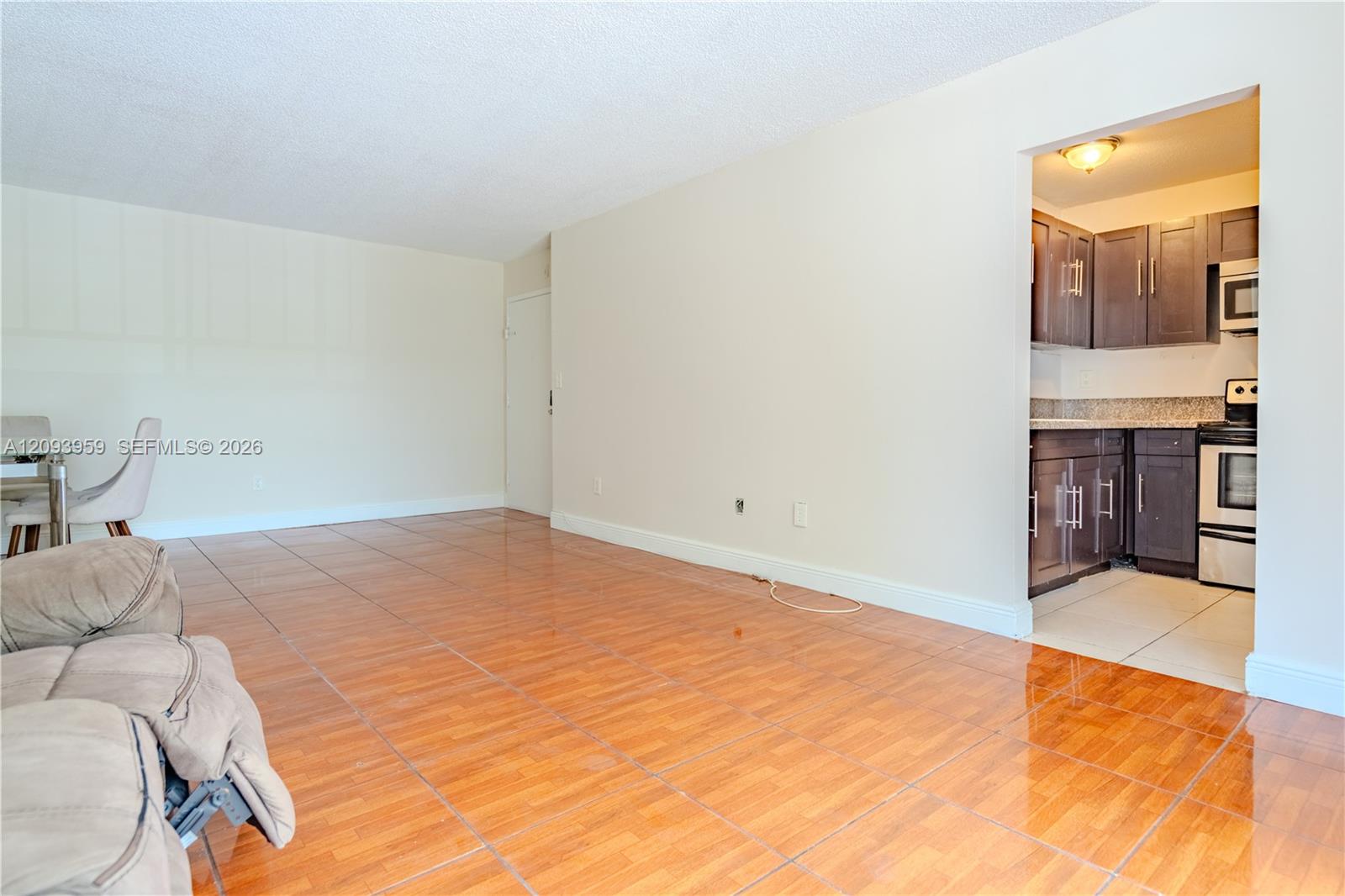 482 NW 165th St Road
