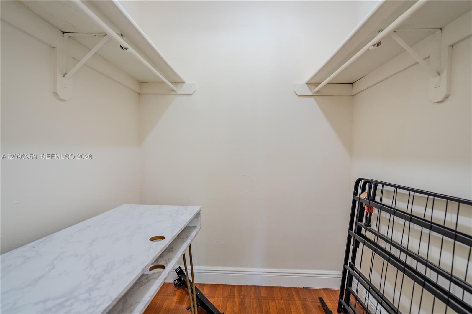 482 NW 165th St Road