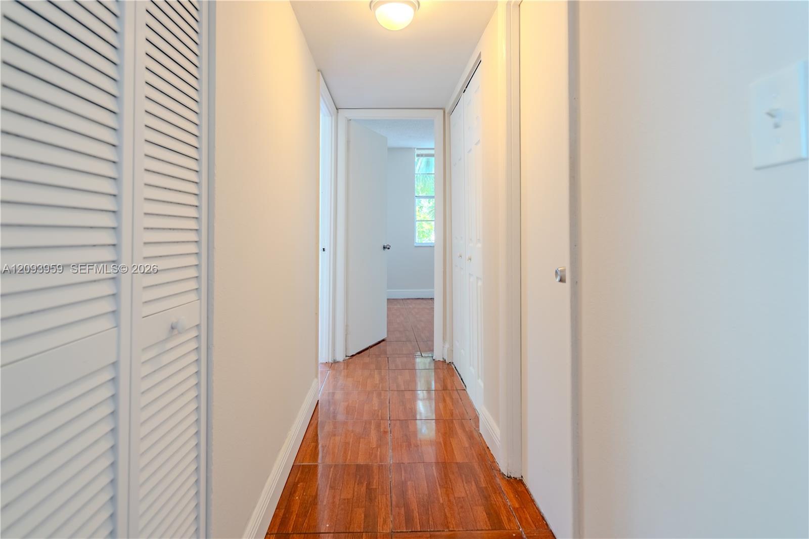 482 NW 165th St Road