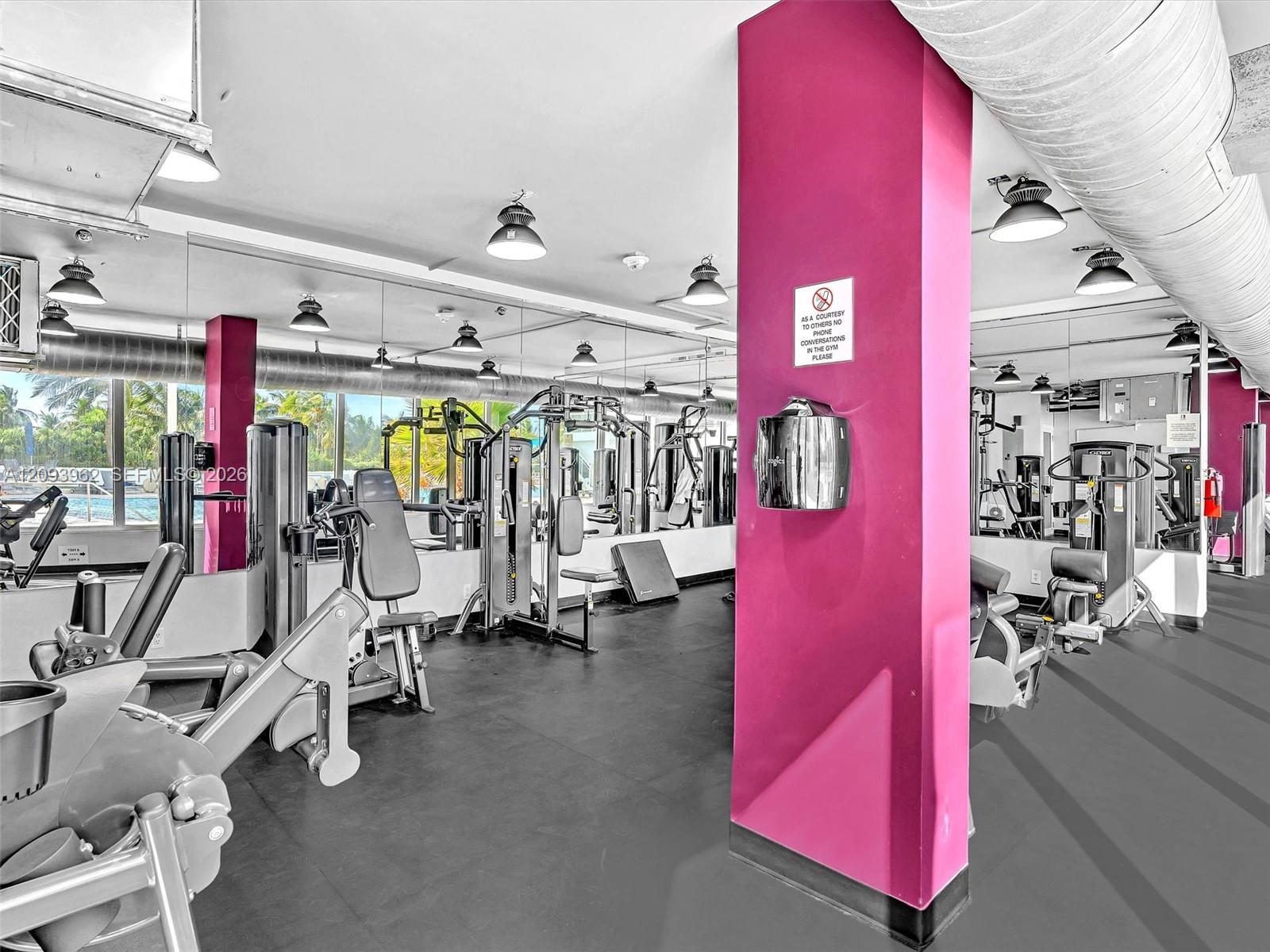 100 Lincoln Road