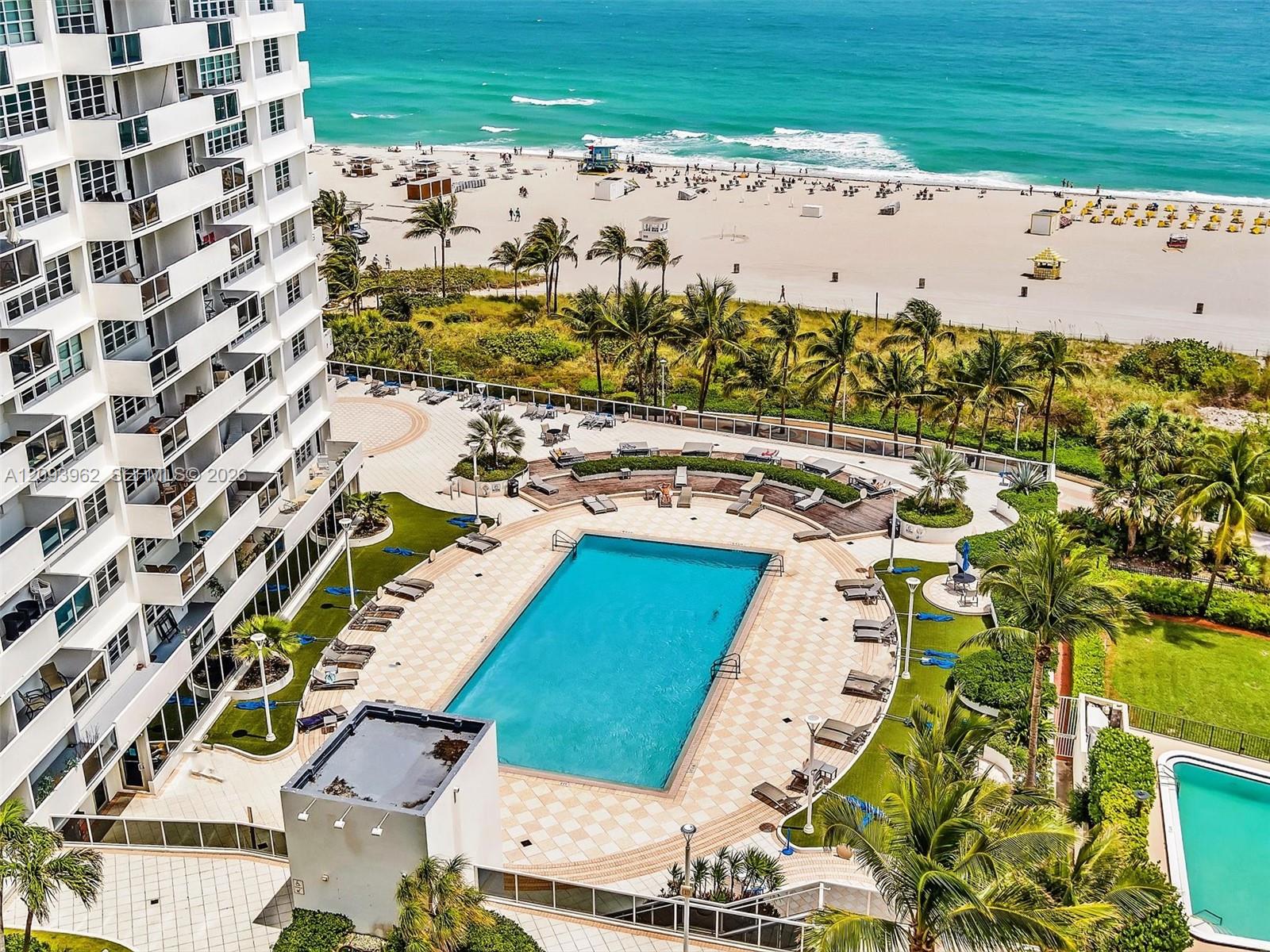 100 Lincoln Road