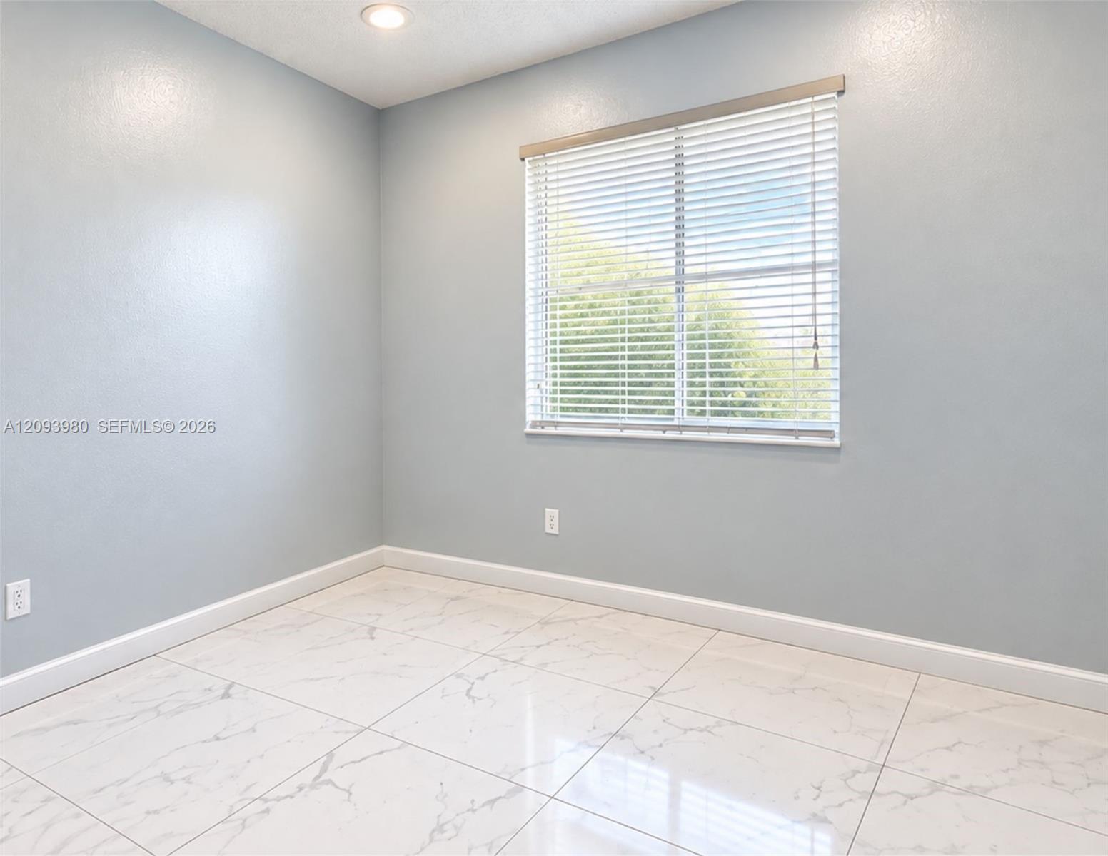 4205 NE 22nd Drive
