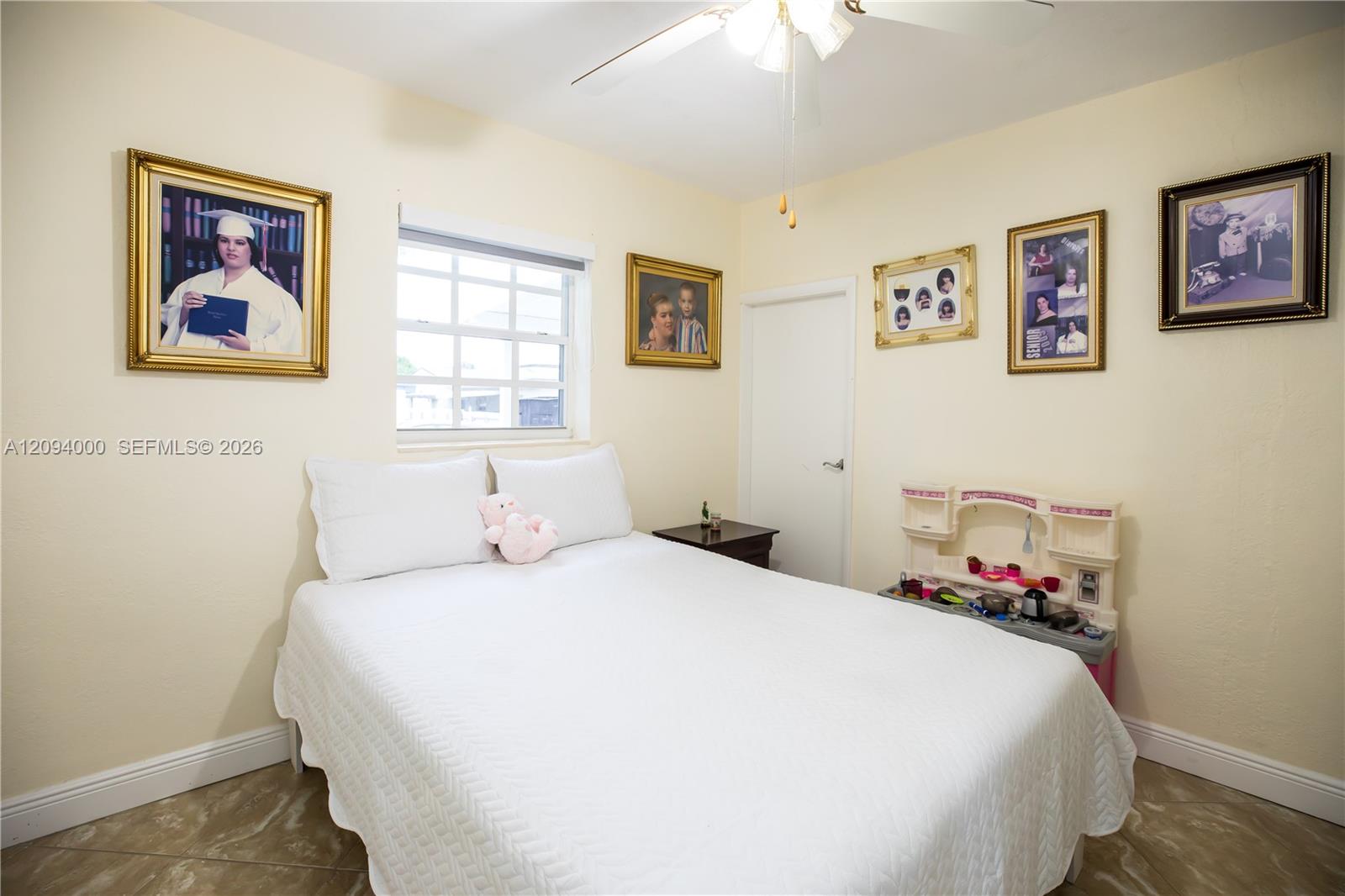 188 E 59th Street