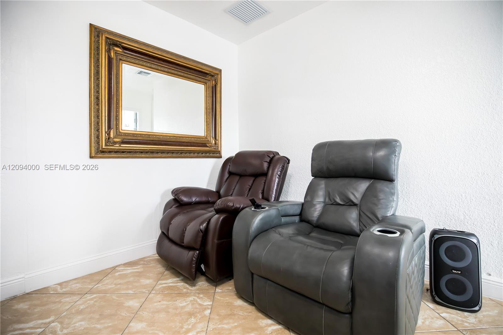 188 E 59th Street