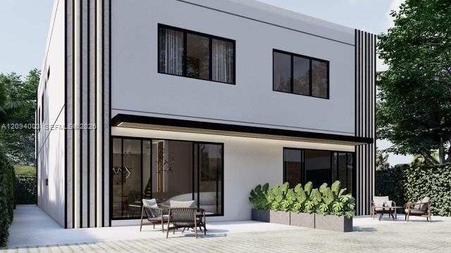 610 NW 25th Court