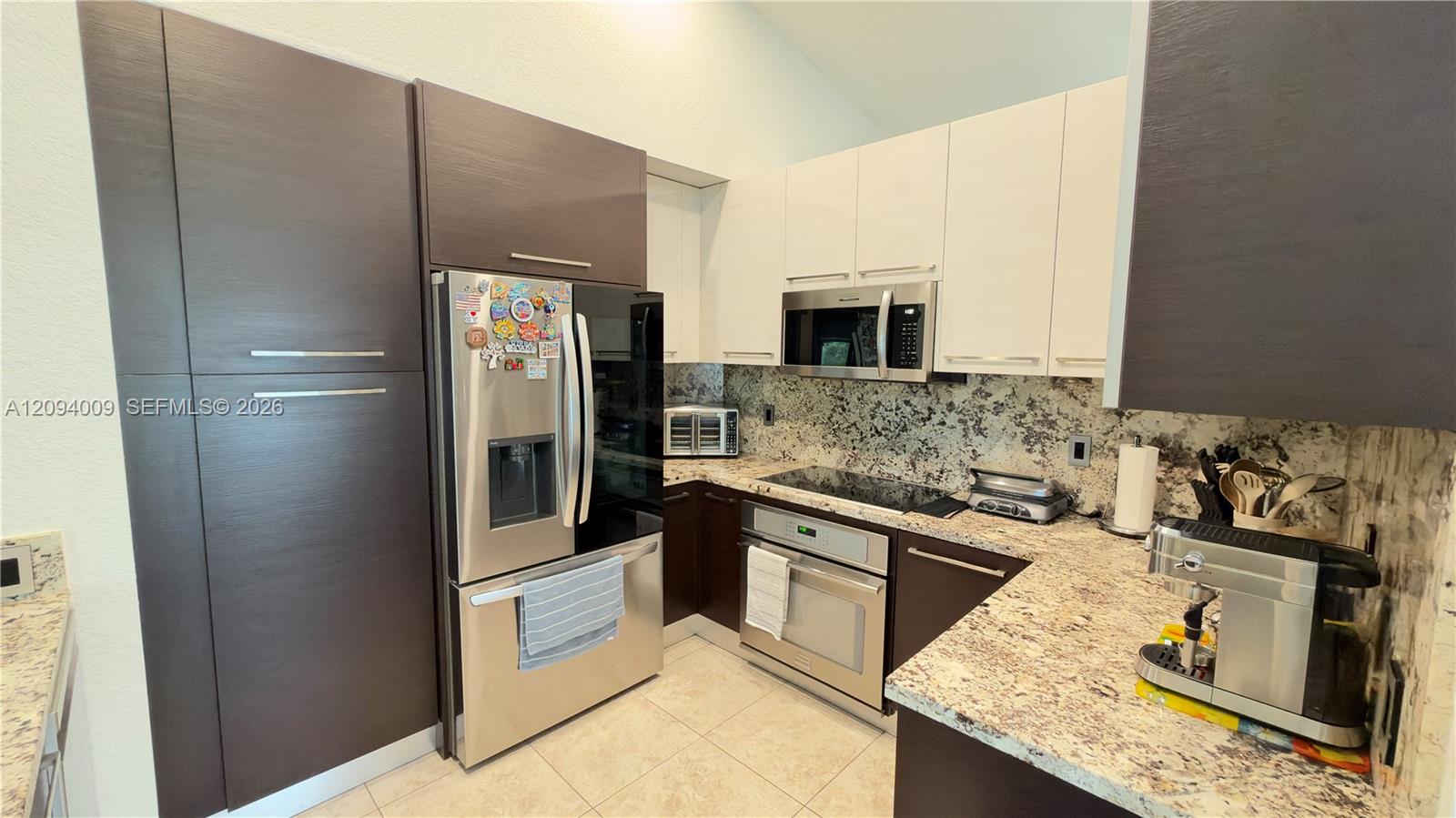 1596 Canary Island Drive gallery image #16