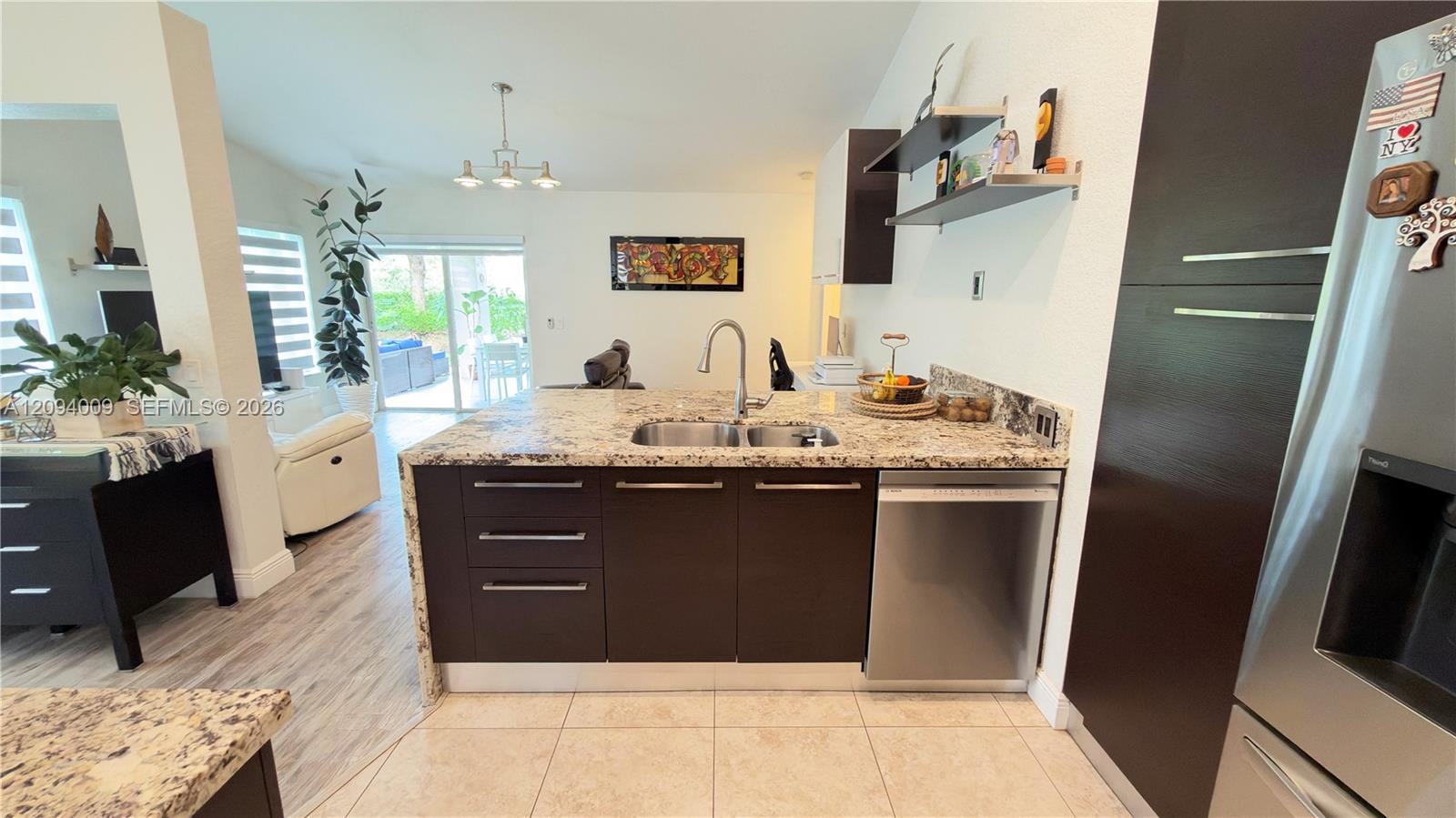 1596 Canary Island Drive gallery image #18