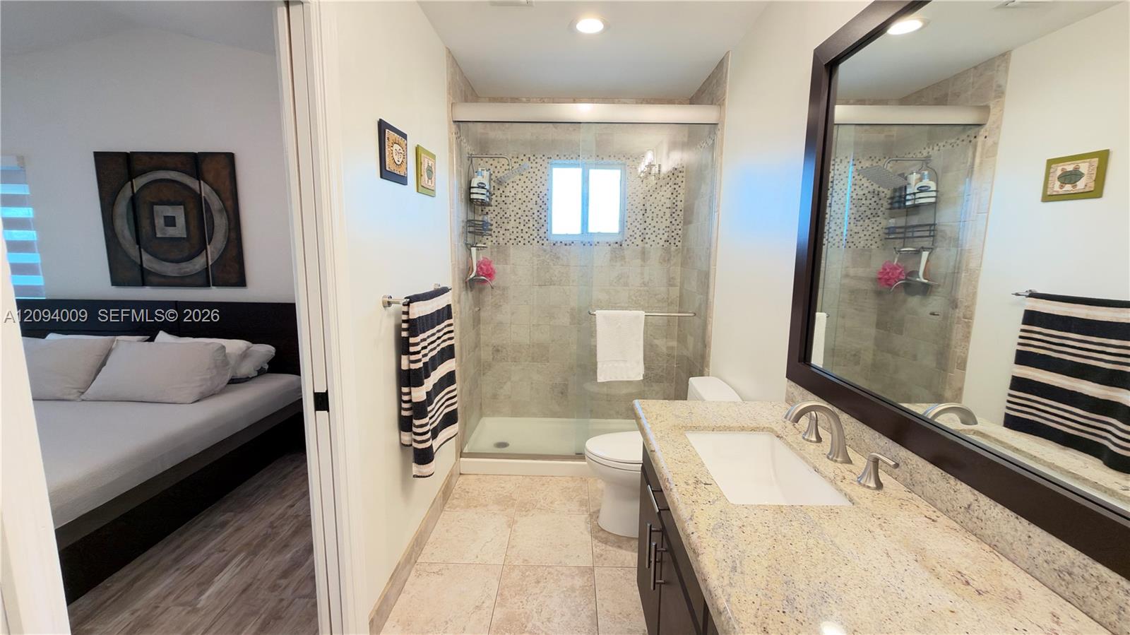1596 Canary Island Drive gallery image #29