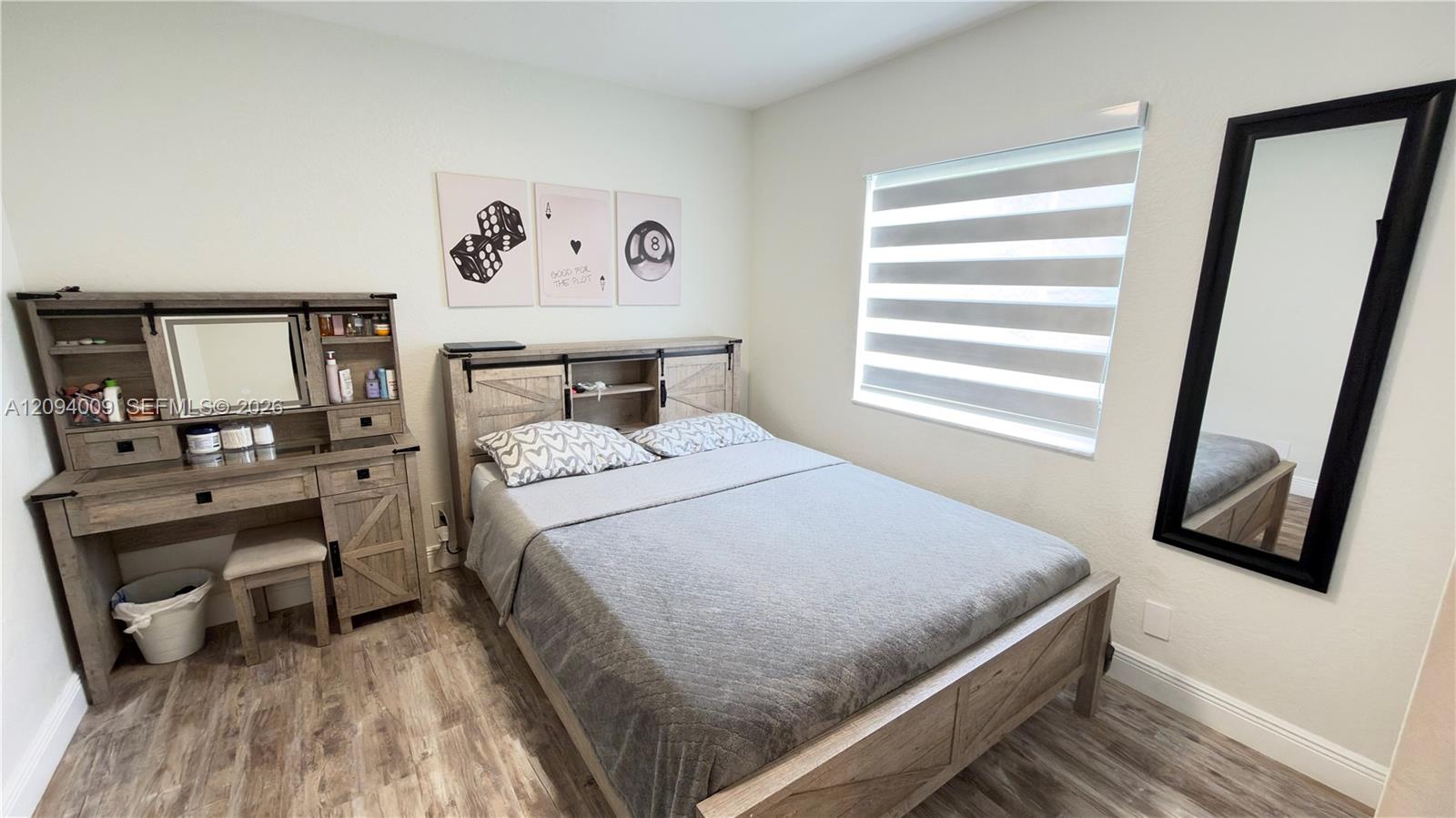 1596 Canary Island Drive gallery image #38