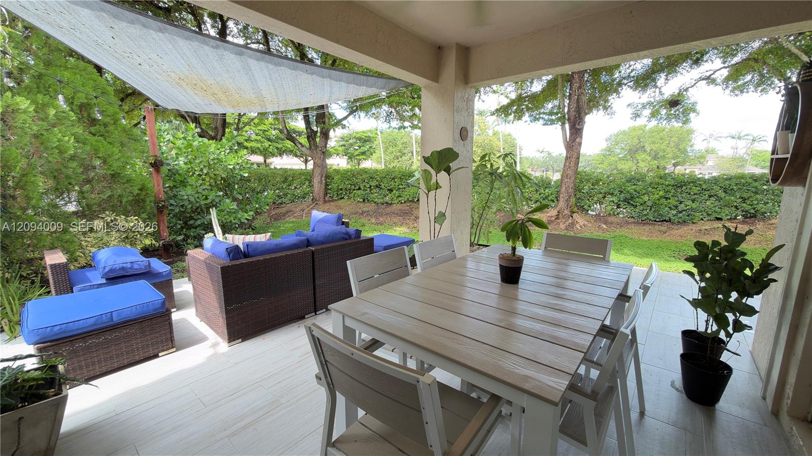 1596 Canary Island Drive gallery image #41