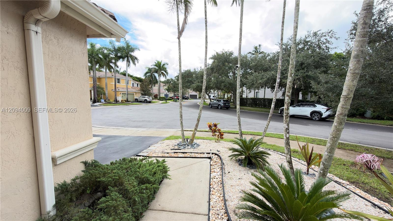 1596 Canary Island Drive gallery image #58