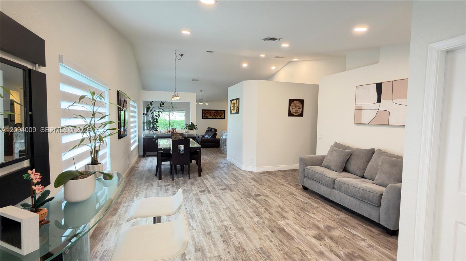1596 Canary Island Drive gallery image #6