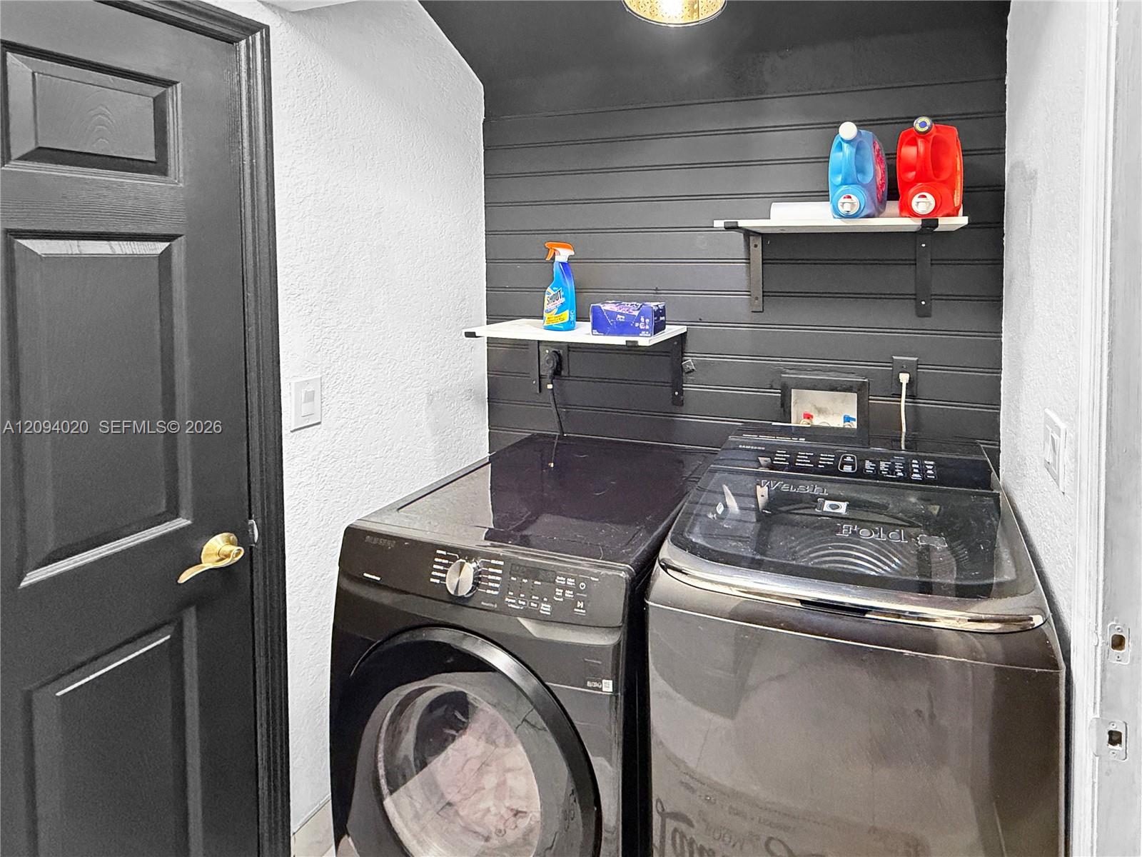 12061 SW 135th Terrace gallery image #22