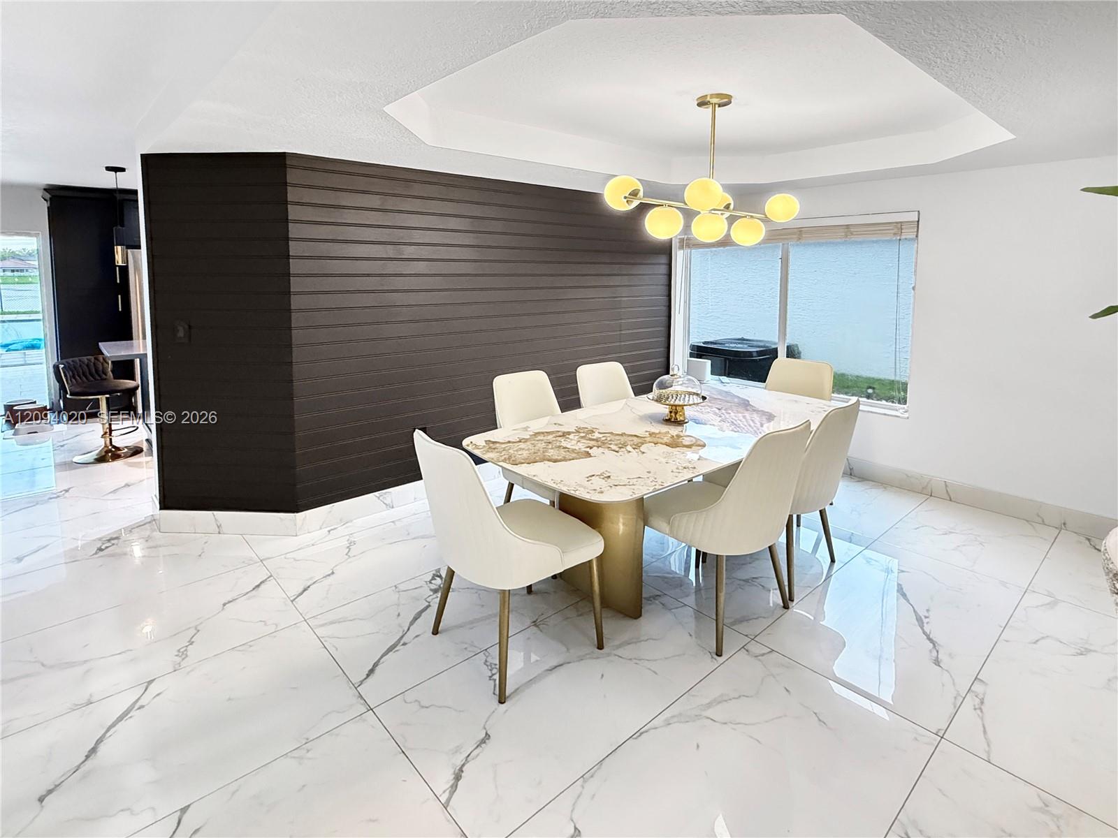 12061 SW 135th Terrace gallery image #5