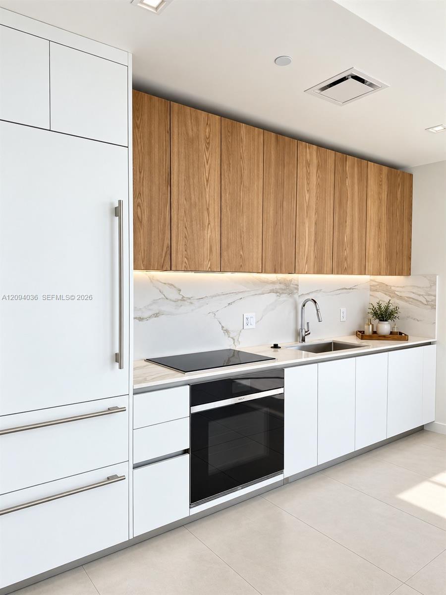 1400 Biscayne Boulevard gallery image #1