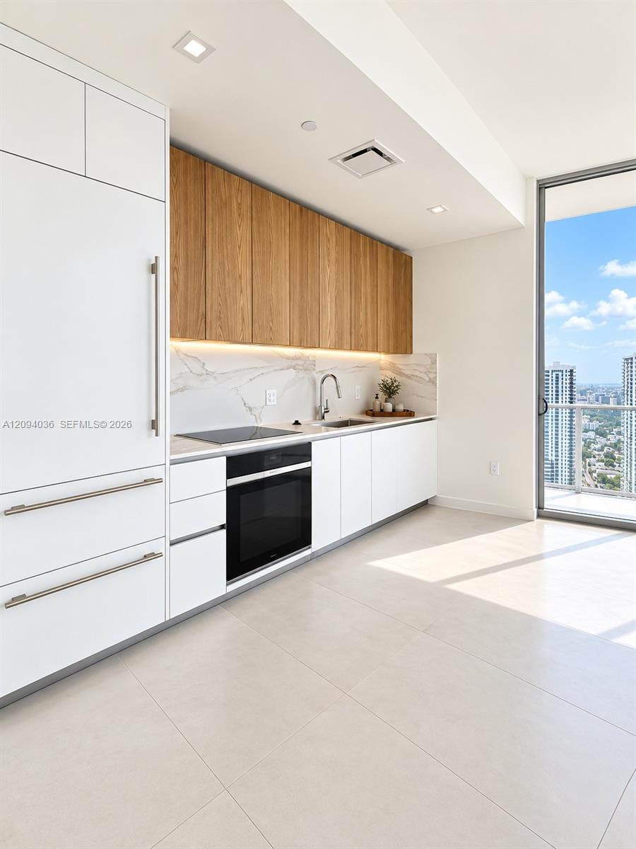 1400 Biscayne Boulevard gallery image #8