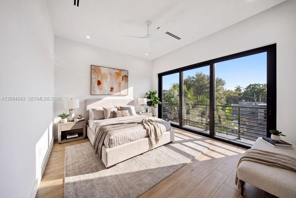 1332 NE 16th Terrace