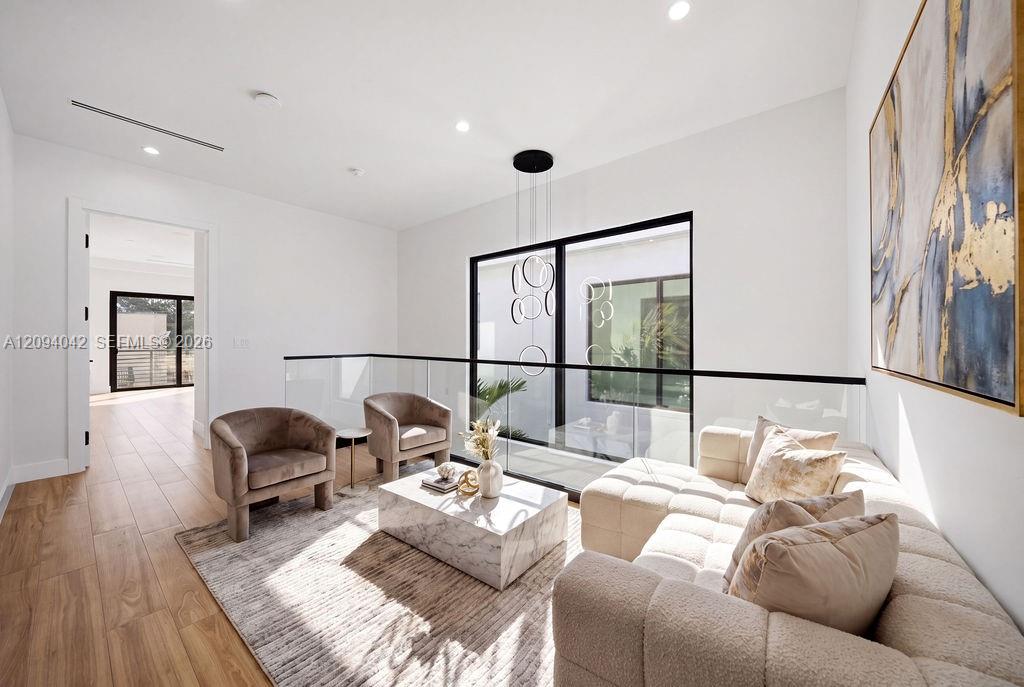 1332 NE 16th Terrace