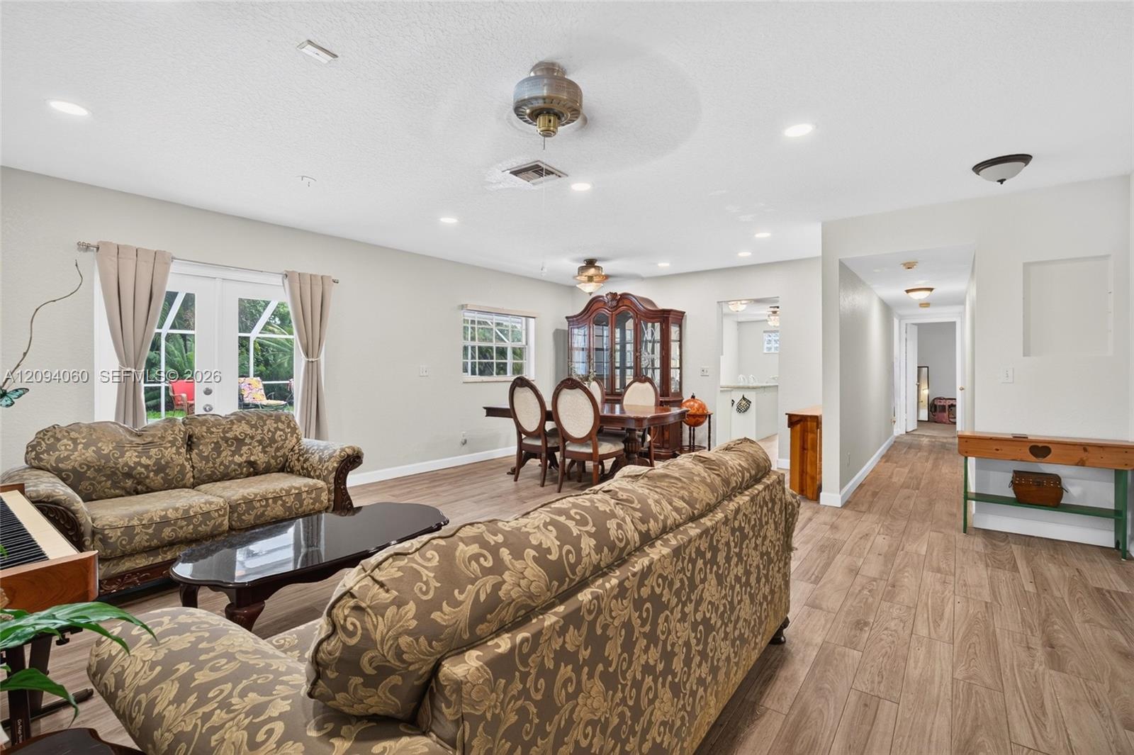 17435 SW 109th Court gallery image #13