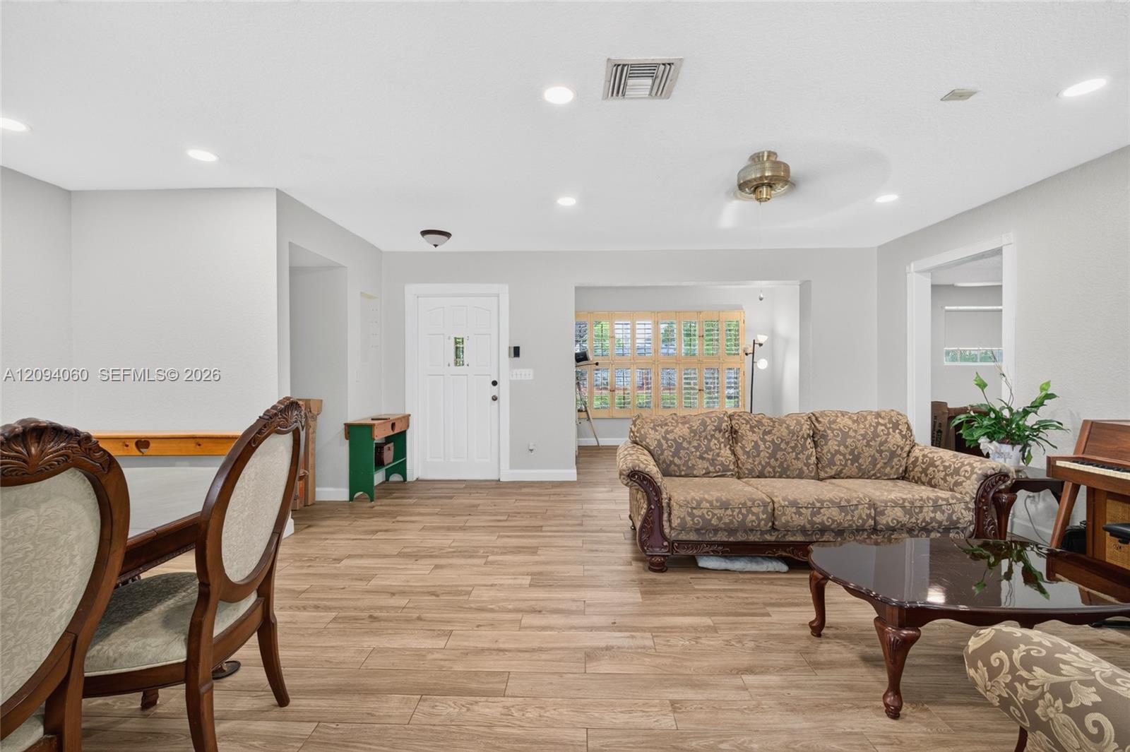 17435 SW 109th Court gallery image #17