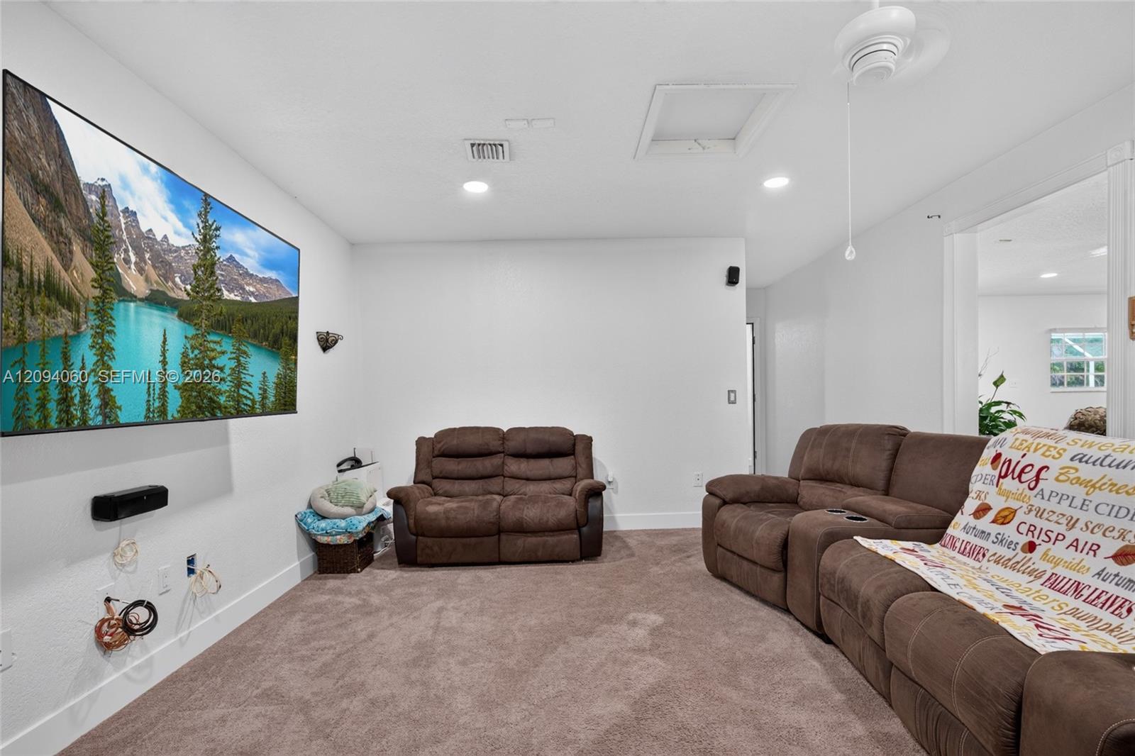 17435 SW 109th Court gallery image #21