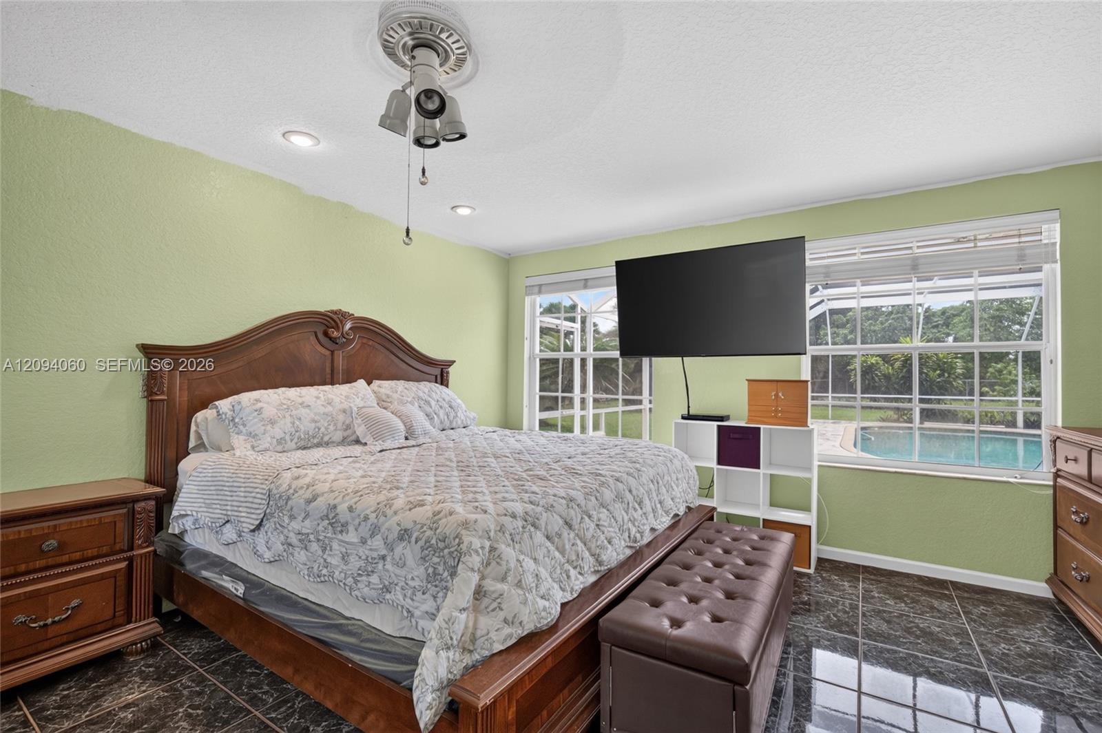 17435 SW 109th Court gallery image #23