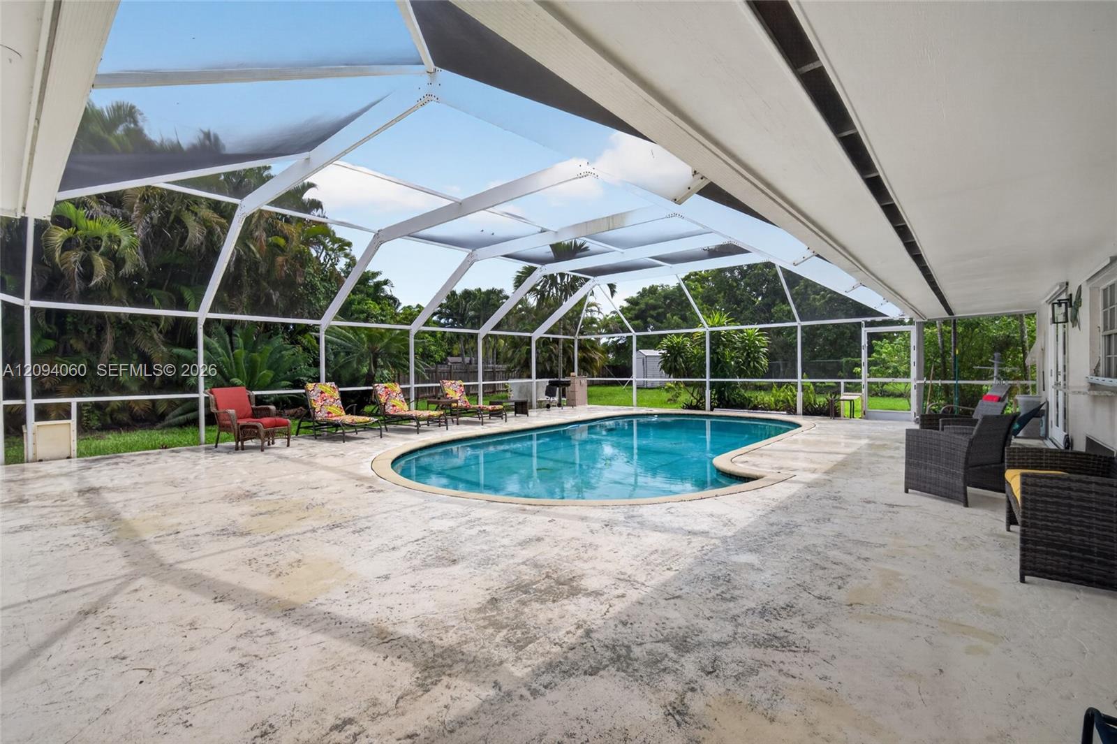 17435 SW 109th Court gallery image #38
