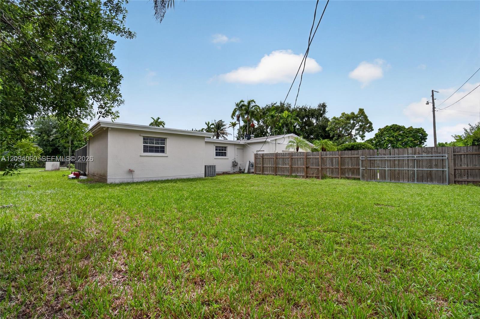 17435 SW 109th Court gallery image #39