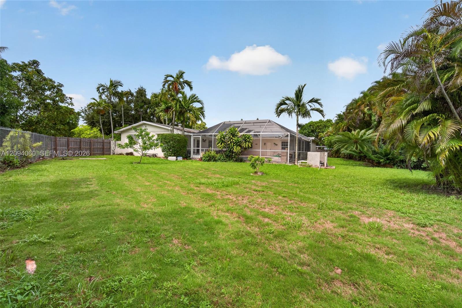 17435 SW 109th Court gallery image #41