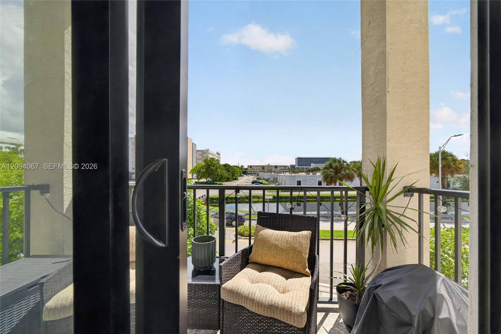 8167 NW 41st Street