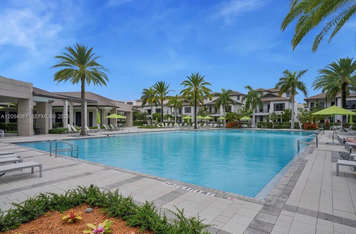 8167 NW 41st Street