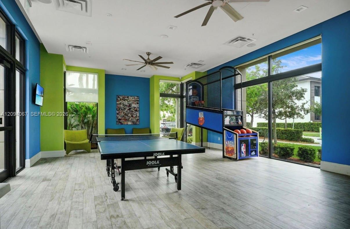 8167 NW 41st Street