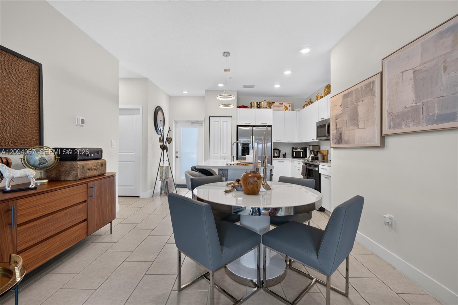 8167 NW 41st Street